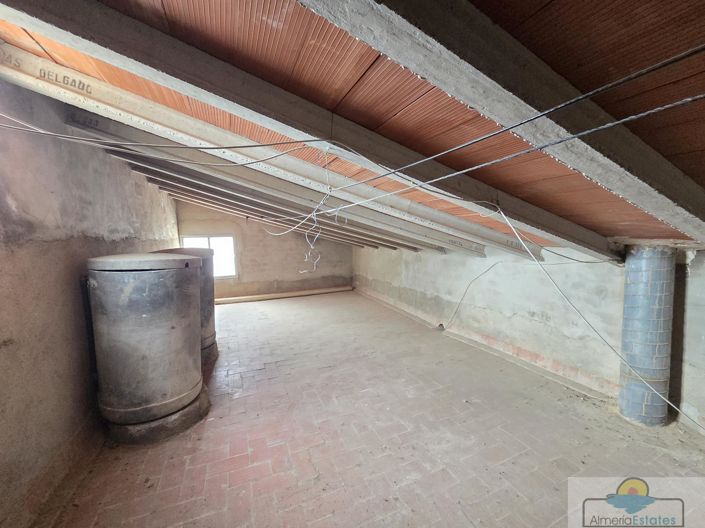Image No.22-3 Bed Property for sale