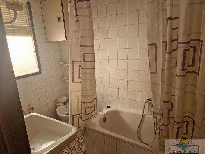 Image No.2-3 Bed Property for sale