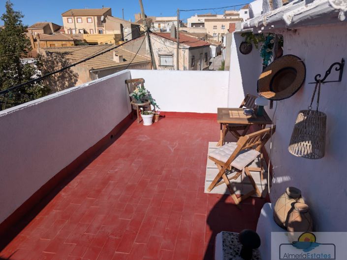 Image No.14-5 Bed Property for sale
