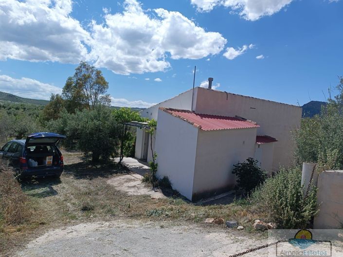 Image No.2-2 Bed Villa for sale