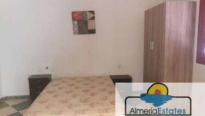 Image No.4-3 Bed Property for sale