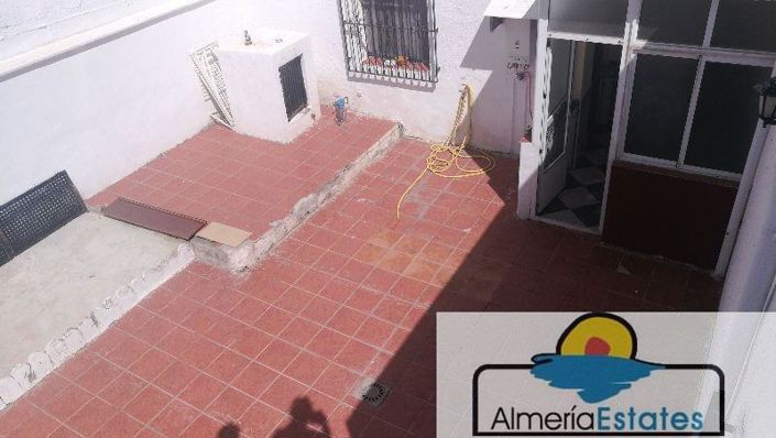 Image No.7-3 Bed Property for sale