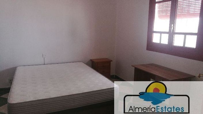 Image No.9-3 Bed Property for sale