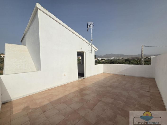Image No.10-3 Bed Villa for sale