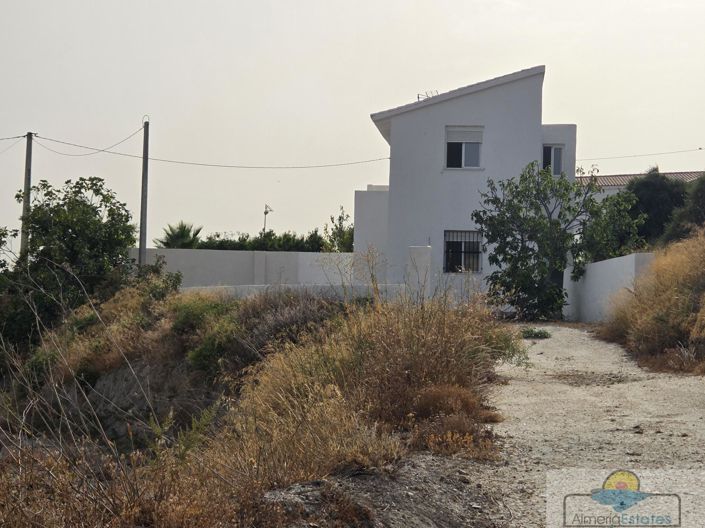 Image No.25-3 Bed Villa for sale