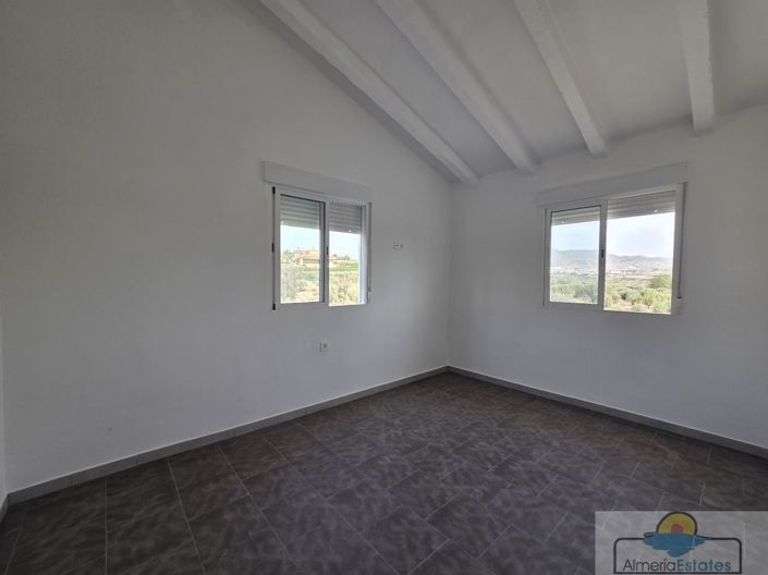 Image No.6-3 Bed Villa for sale