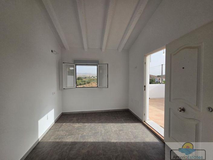 Image No.9-3 Bed Villa for sale