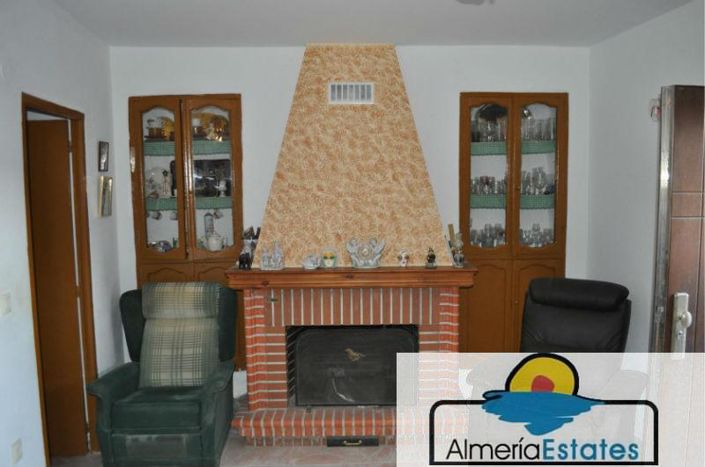 Image No.5-3 Bed Property for sale