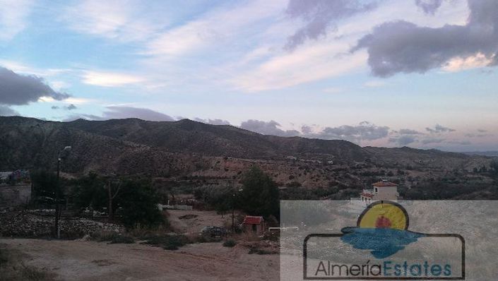 Image No.2-3 Bed Land for sale