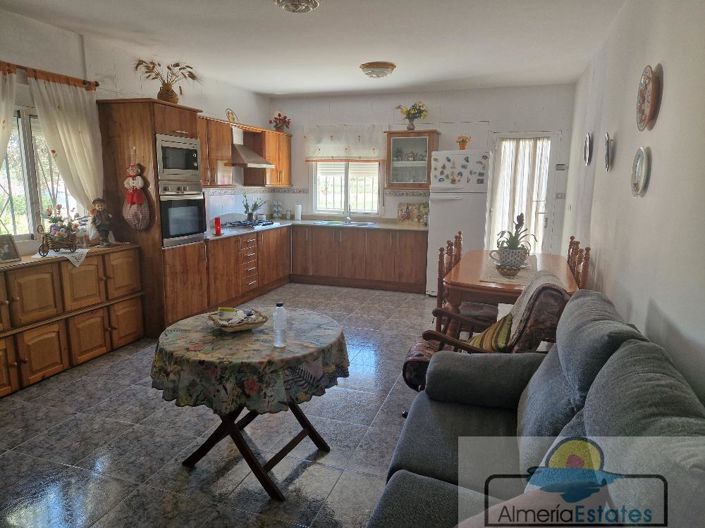 Image No.7-7 Bed Chalet for sale