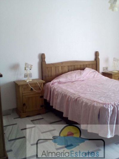 Image No.17-4 Bed Property for sale