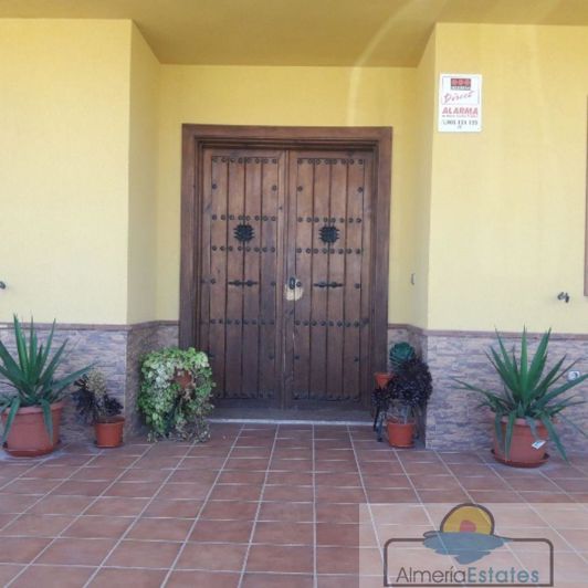 Image No.34-5 Bed Property for sale