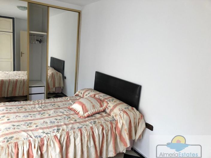Image No.12-3 Bed Property for sale