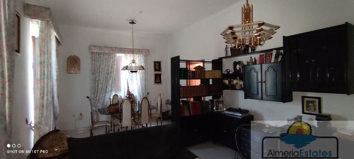 Image No.23-20 Bed Property for sale