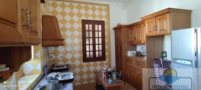 Image No.26-20 Bed Property for sale