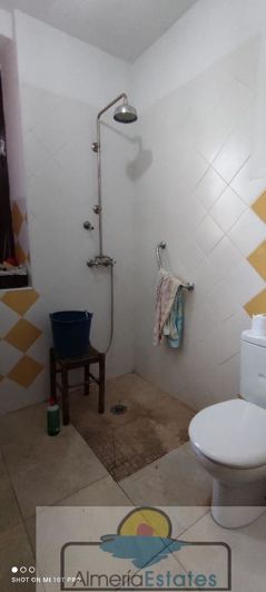 Image No.34-20 Bed Property for sale