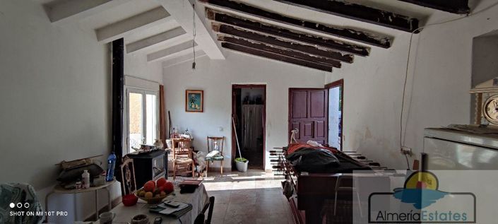 Image No.36-20 Bed Property for sale