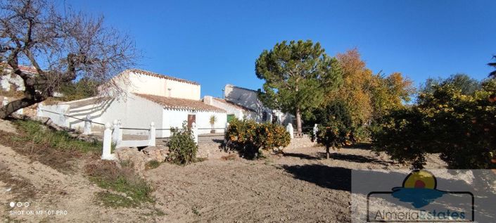 Image No.35-5 Bed Property for sale