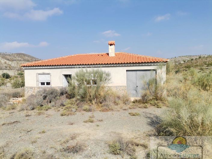 Image No.2-1 Bed Villa for sale