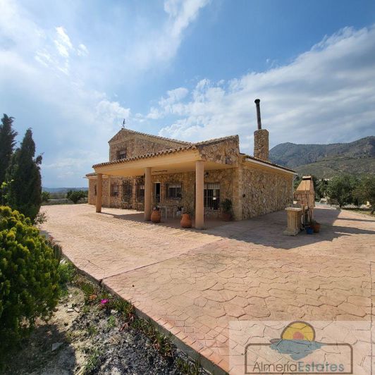 Image No.25-2 Bed Property for sale