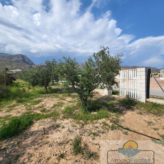 Image No.36-2 Bed Property for sale