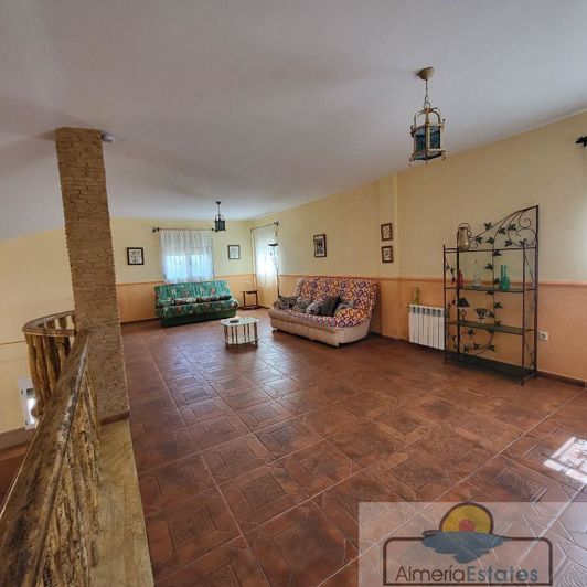 Image No.7-2 Bed Property for sale