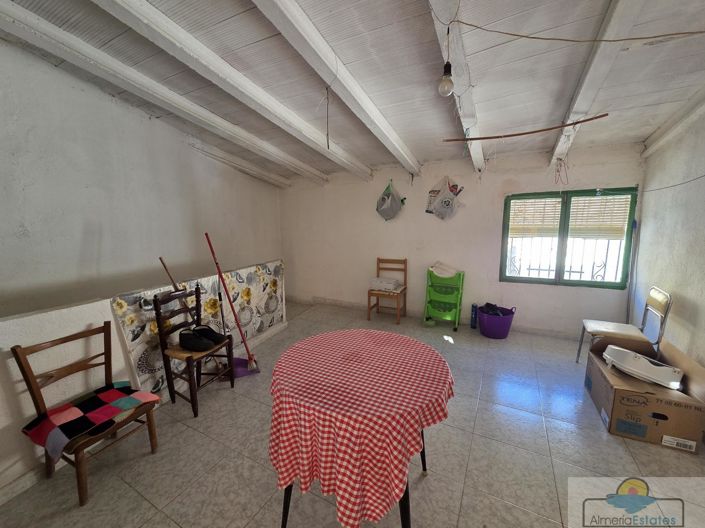 Image No.13-4 Bed Property for sale