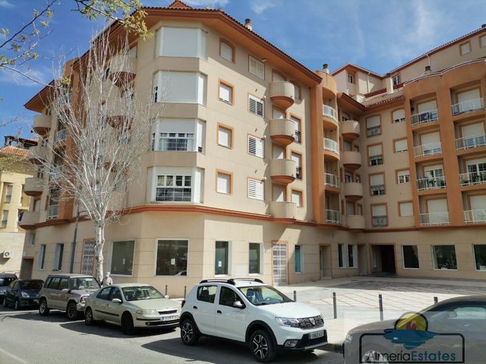 Image No.8-1 Bed Property for sale