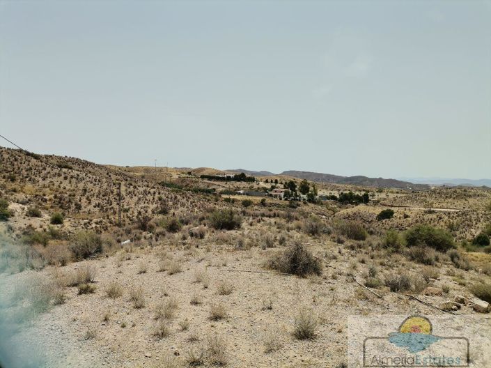 Image No.2-1 Bed Land for sale