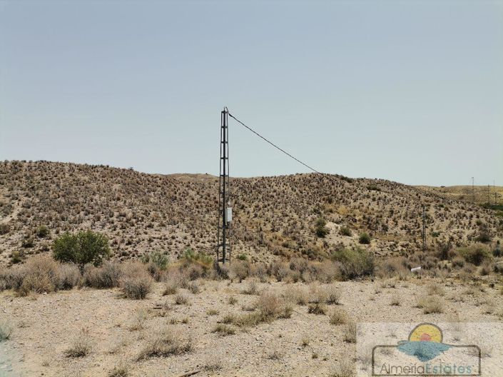 Image No.5-1 Bed Land for sale