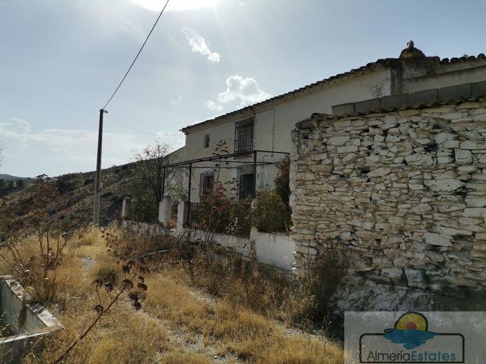 Image No.23-3 Bed Property for sale