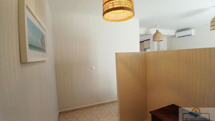 Image No.30-3 Bed Property for sale