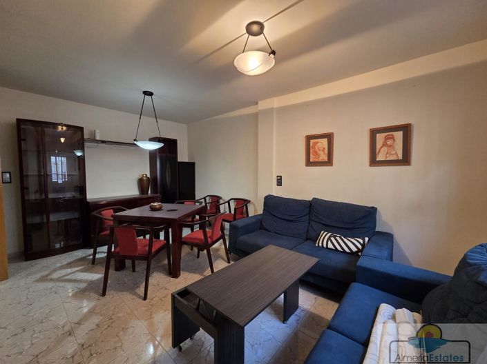 Image No.2-4 Bed Property for sale