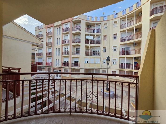 Image No.25-4 Bed Property for sale