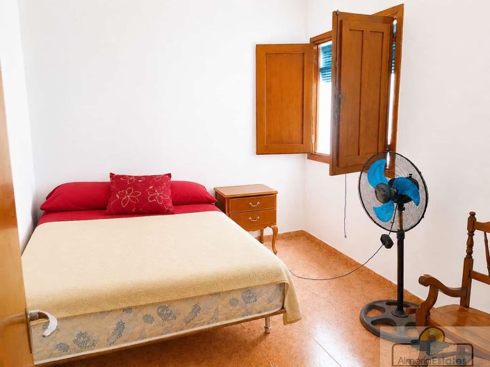 Image No.18-Propriété de 3 chambres à vendre