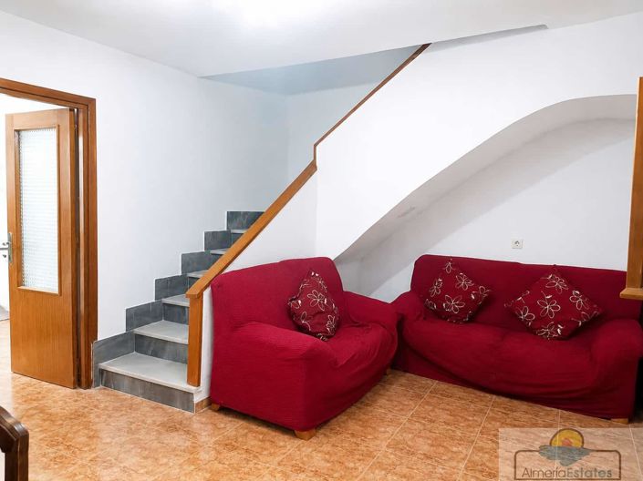 Image No.2-Propriété de 3 chambres à vendre