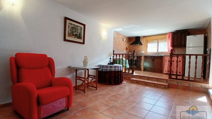 Image No.30-6 Bed Property for sale