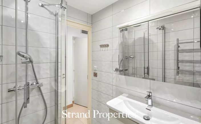 Image No.17-2 Bed Apartment for sale