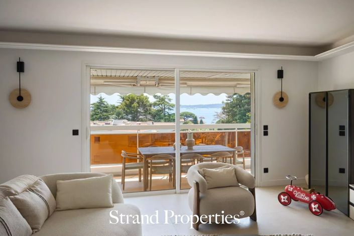 Image No.20-4 Bed Apartment for sale