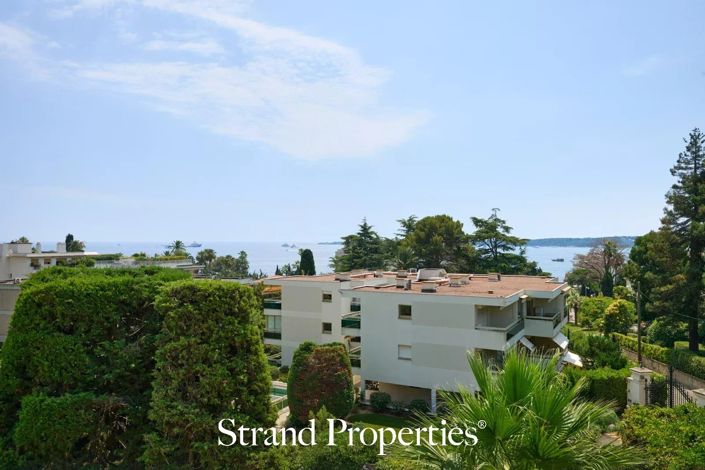 Image No.25-4 Bed Apartment for sale