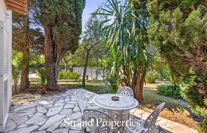Image No.9-Villa for sale