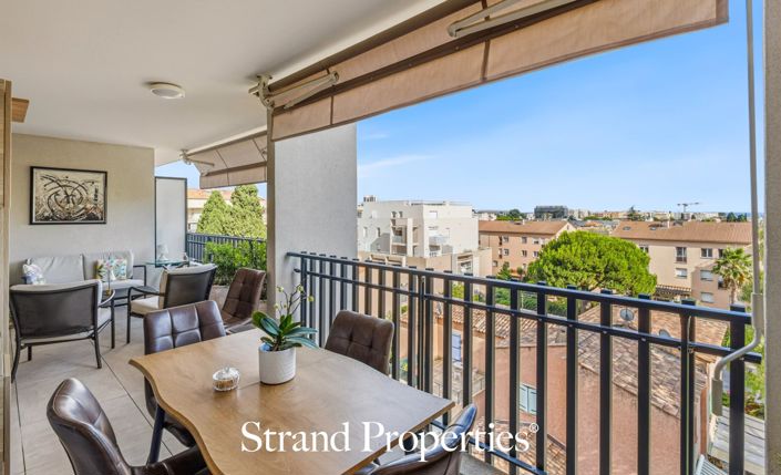 Image No.16-2 Bed Apartment for sale