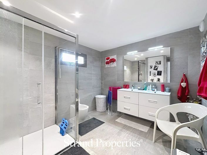 Image No.16-3 Bed Apartment for sale