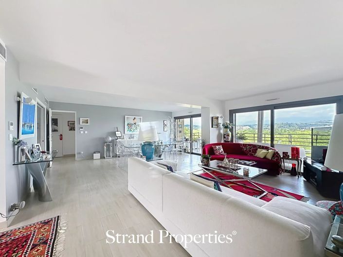 Image No.17-3 Bed Apartment for sale