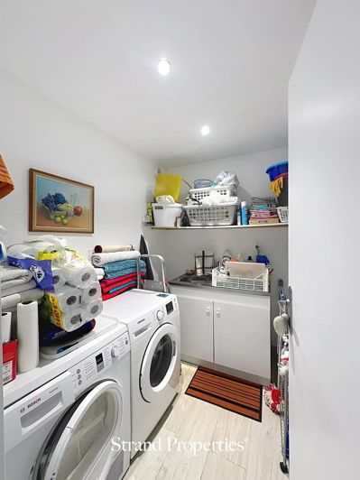 Image No.20-3 Bed Apartment for sale