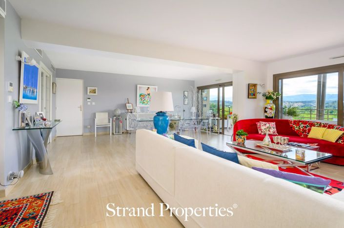 Image No.8-3 Bed Apartment for sale