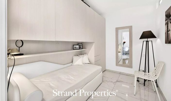 Image No.18-2 Bed Apartment for sale