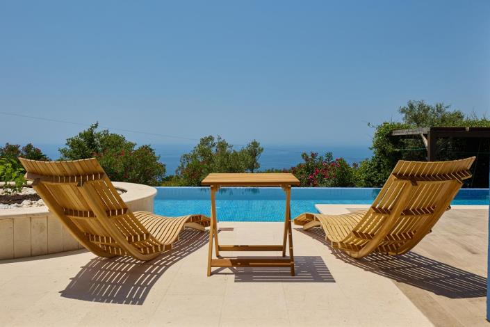 Image No.2-6 Bed Villa for sale