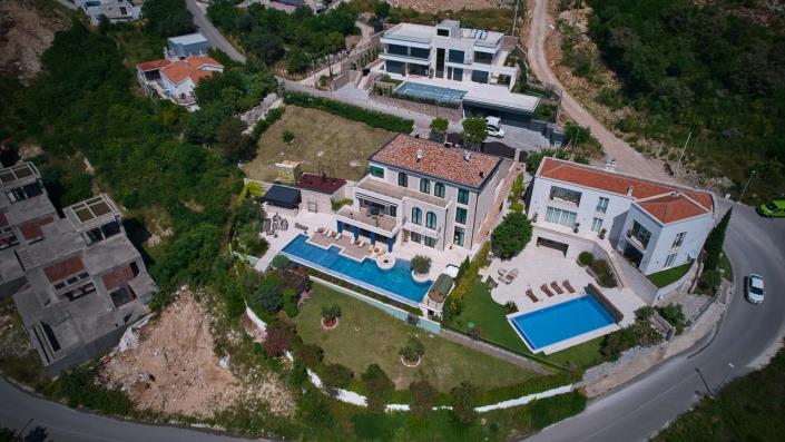 Image No.31-6 Bed Villa for sale