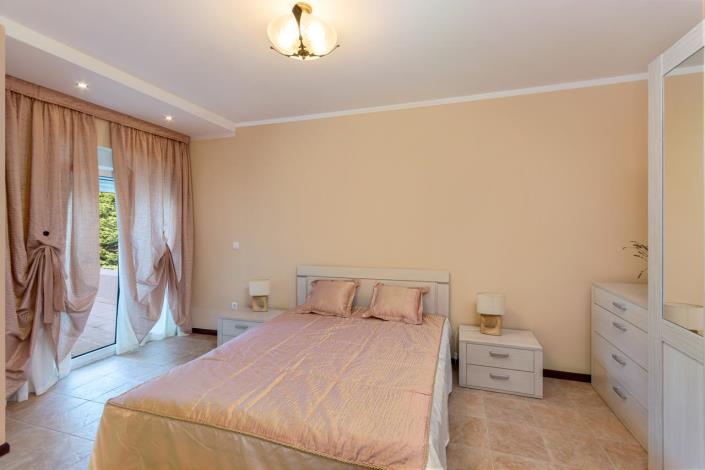 Image No.22-5 Bed Villa for sale